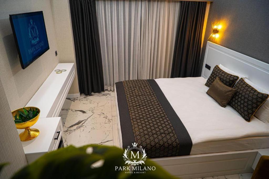 Park Milano Hotel Izmir Exterior foto