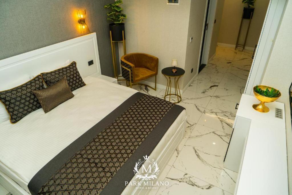 Park Milano Hotel Izmir Exterior foto